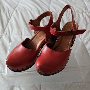 Ten Points leather clog sandals/heels - sz 38